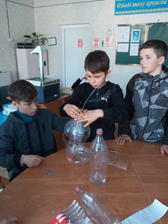 Рухани жаңғыру: Пластикалық бөтелкенің екінші ғұмыры